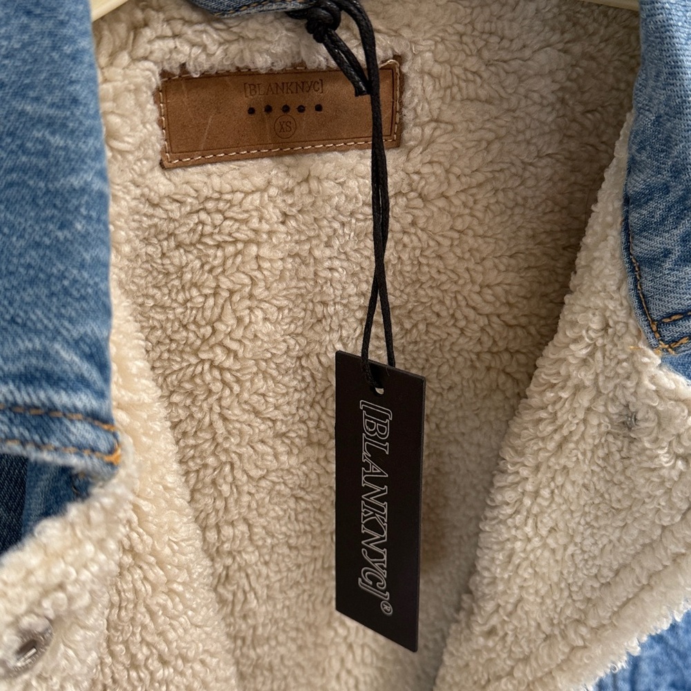 NWT BlankNYC Sherpa lined denim jacket - Picture 3 of 7